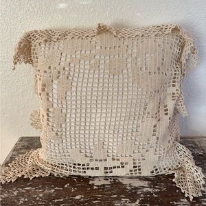 Vintage Lace Pillow Cover 18x18